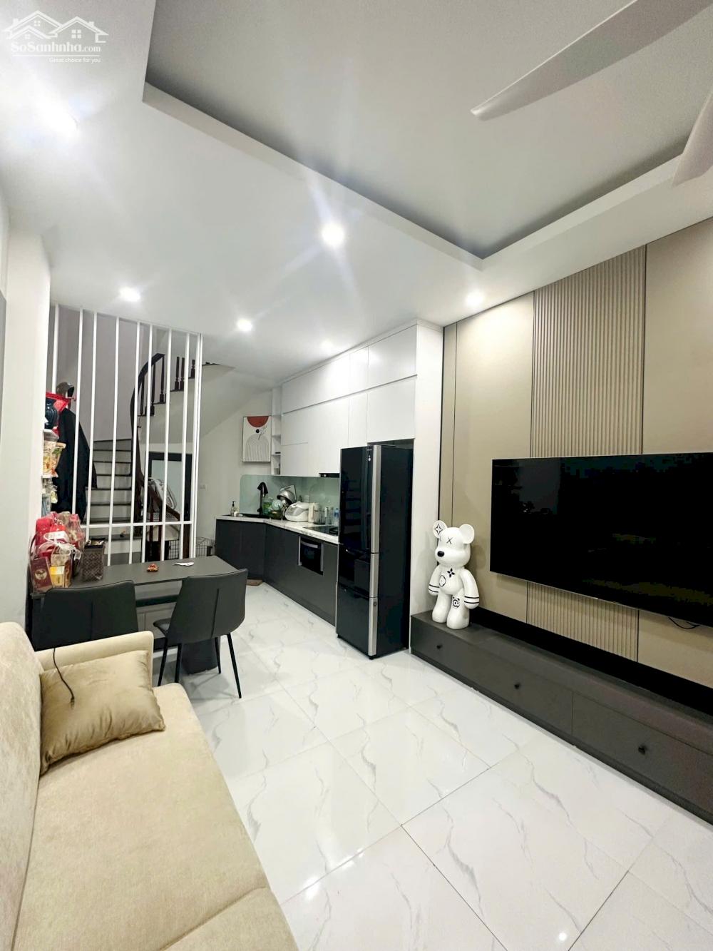 NHÀ ĐẸP GIÁP BÁT – LÔ GÓC – NGÕ Ô TÔ – GẦN PHỐ, 4 NGỦ, Ở NGAY – 7.6 TỶ TL 0886962299