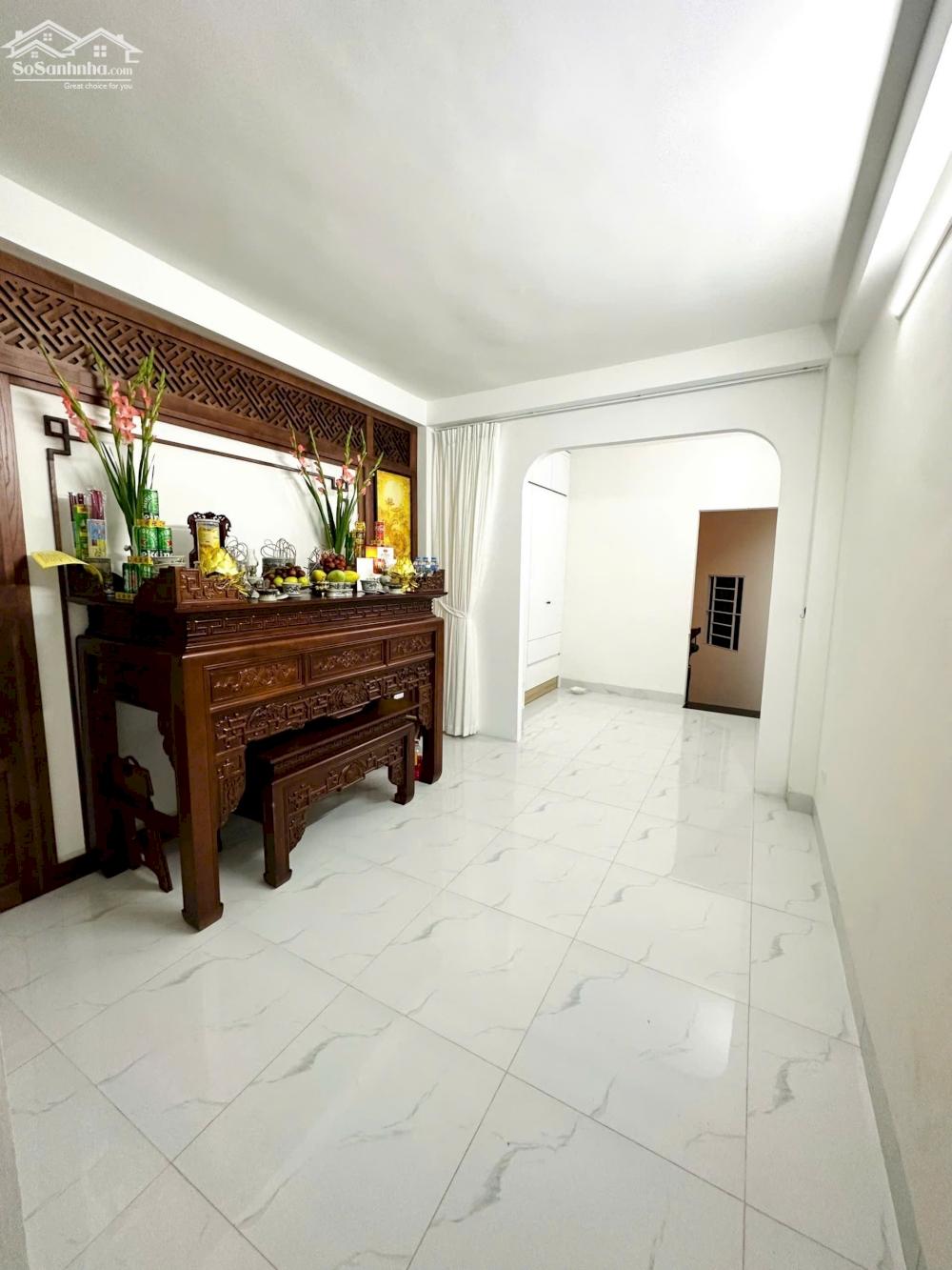 NHÀ ĐẸP GIÁP BÁT – LÔ GÓC – NGÕ Ô TÔ – GẦN PHỐ, 4 NGỦ, Ở NGAY – 7.6 TỶ TL 0886962299