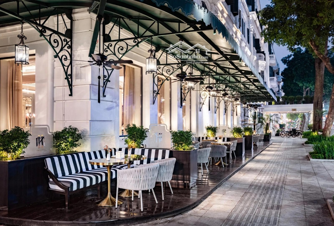 Cho Thuê Mặt Bằng Kinh Doanh Siêu Hot Lô Góc Nguyễn Thị Định, 500M2, 30M Mặt Tiền