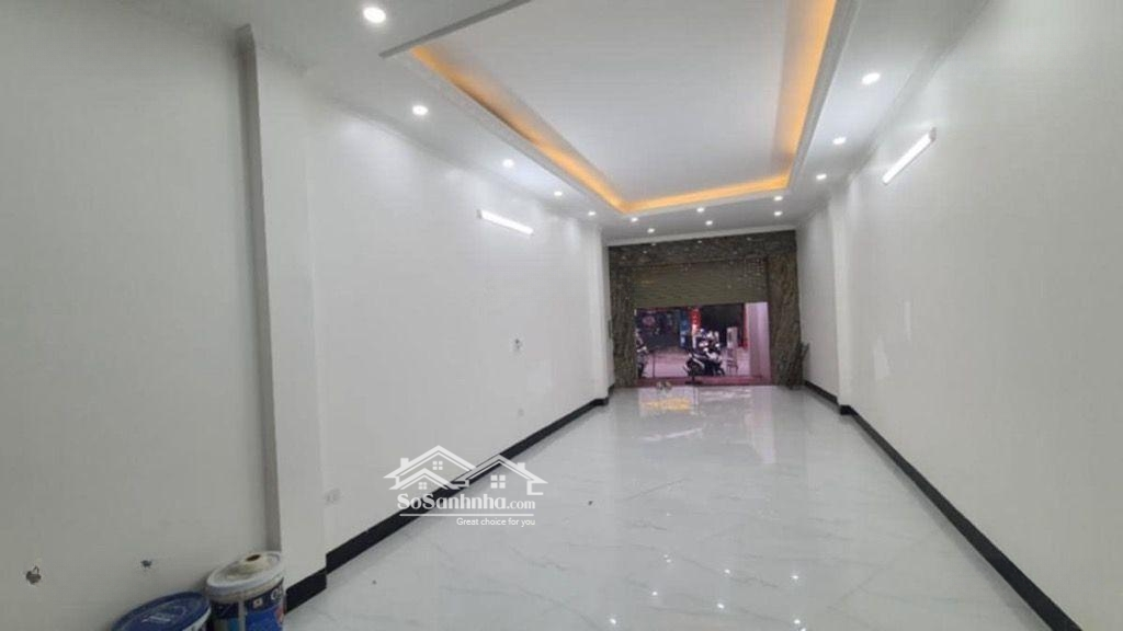 Mặt Phố Lĩnh Nam Nhà Mới - Diện Tích 51M2 - 5 Tầng - Mặt Tiền 4M - Giá Bán 21 Tỷ