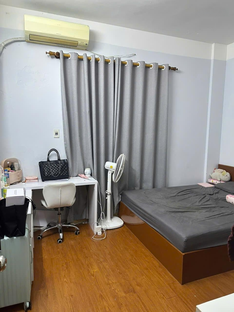 Bán Gấp Giá Rẻ Ch 2 Ngủ 68M Toà Ct2 Văn Quán, Hà Đông. Đầy Đủ Nội Thất