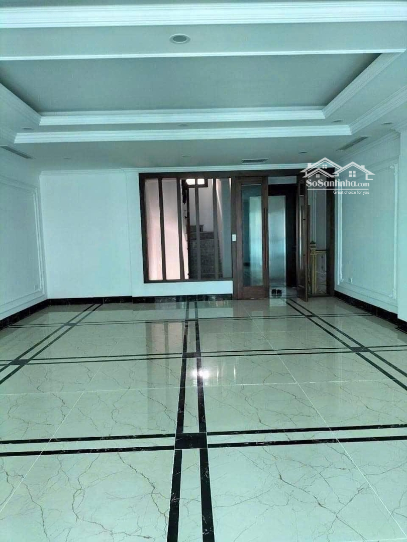 Bán Nhà Riêng Căn Góc 5 Tầng Tại Hai Bà Trưng Full Nội Thất Vào Ở Ngay. Liên Hệ: 0973919356