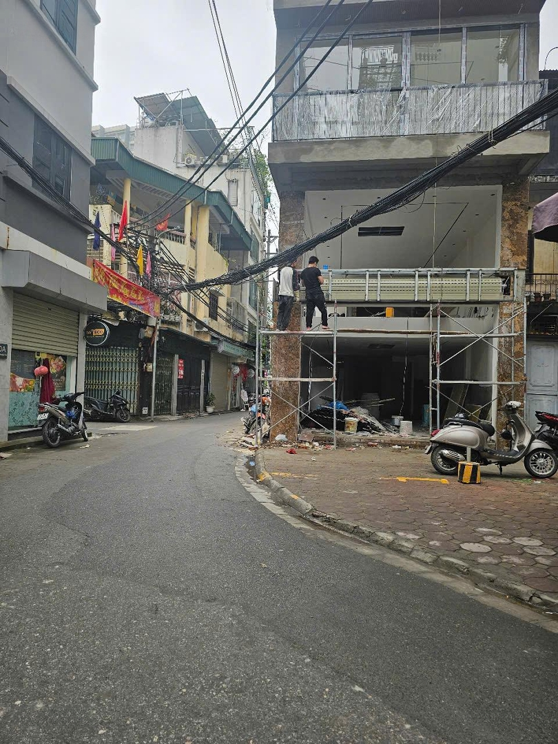 Bán Nhà Ngõ 158 Nguyễn Sơn Căn Góc Kinh Doanh Mọi Mặt Hàng