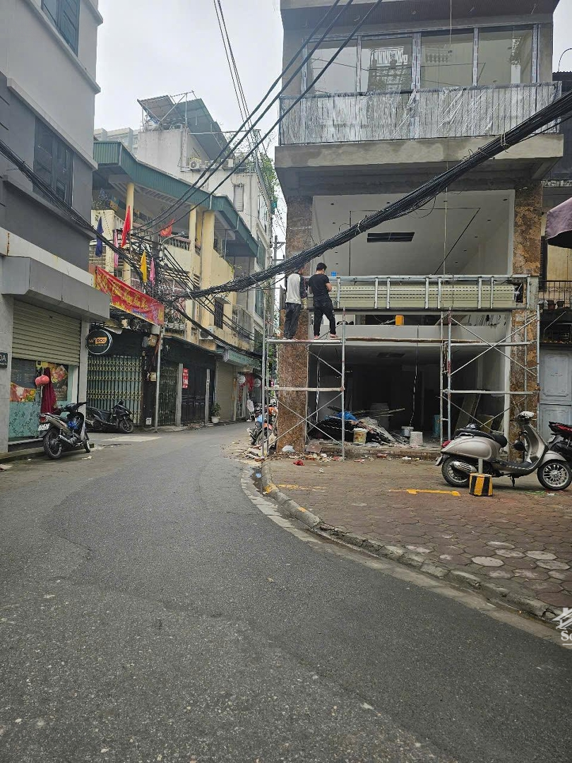 Bán Nhà Ngõ 158 Nguyễn Sơn Căn Góc Kinh Doanh Mọi Mặt Hàng