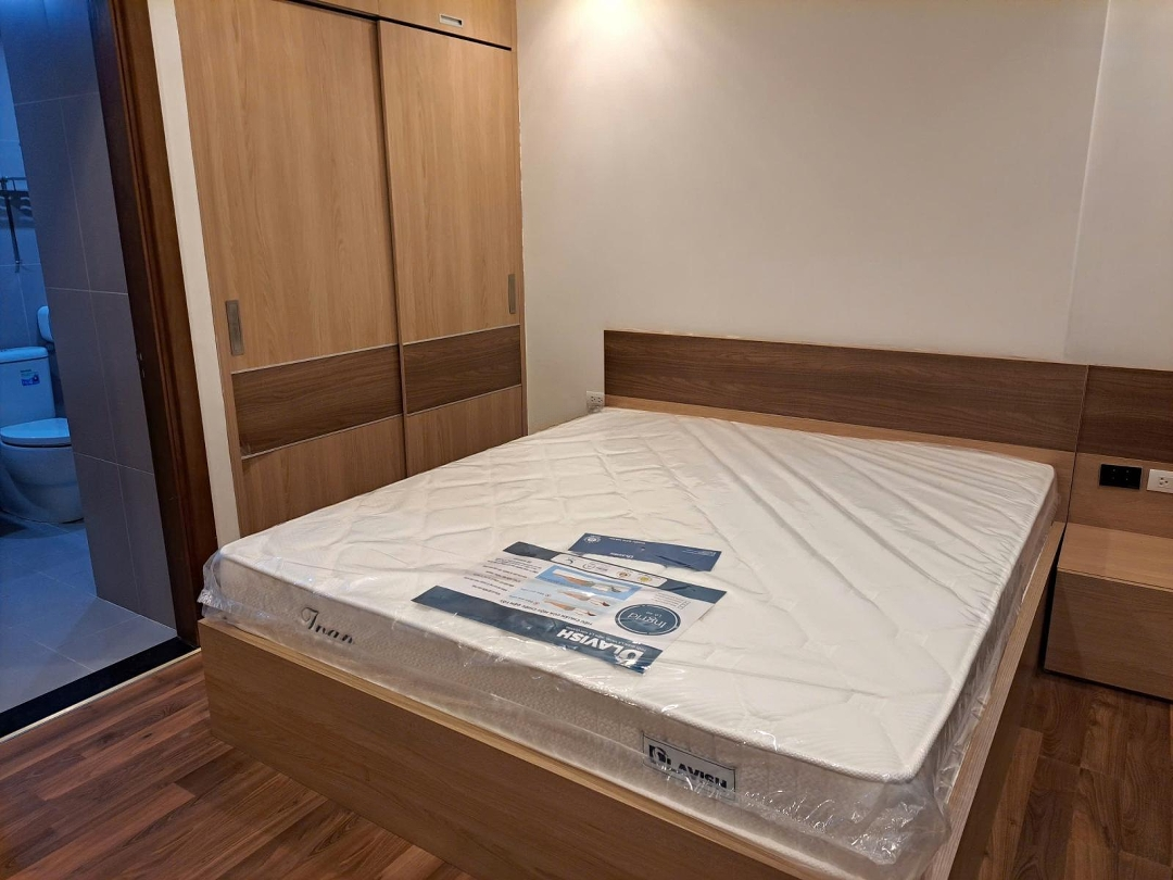 Chính Chủ Cho Thuê Căn 2 Ngủ Và 3 Ngủ ,Bên Chung Cư Goldmark Cần Cho Thuê .Giá Siêu Hấp Dẫn Ạ
