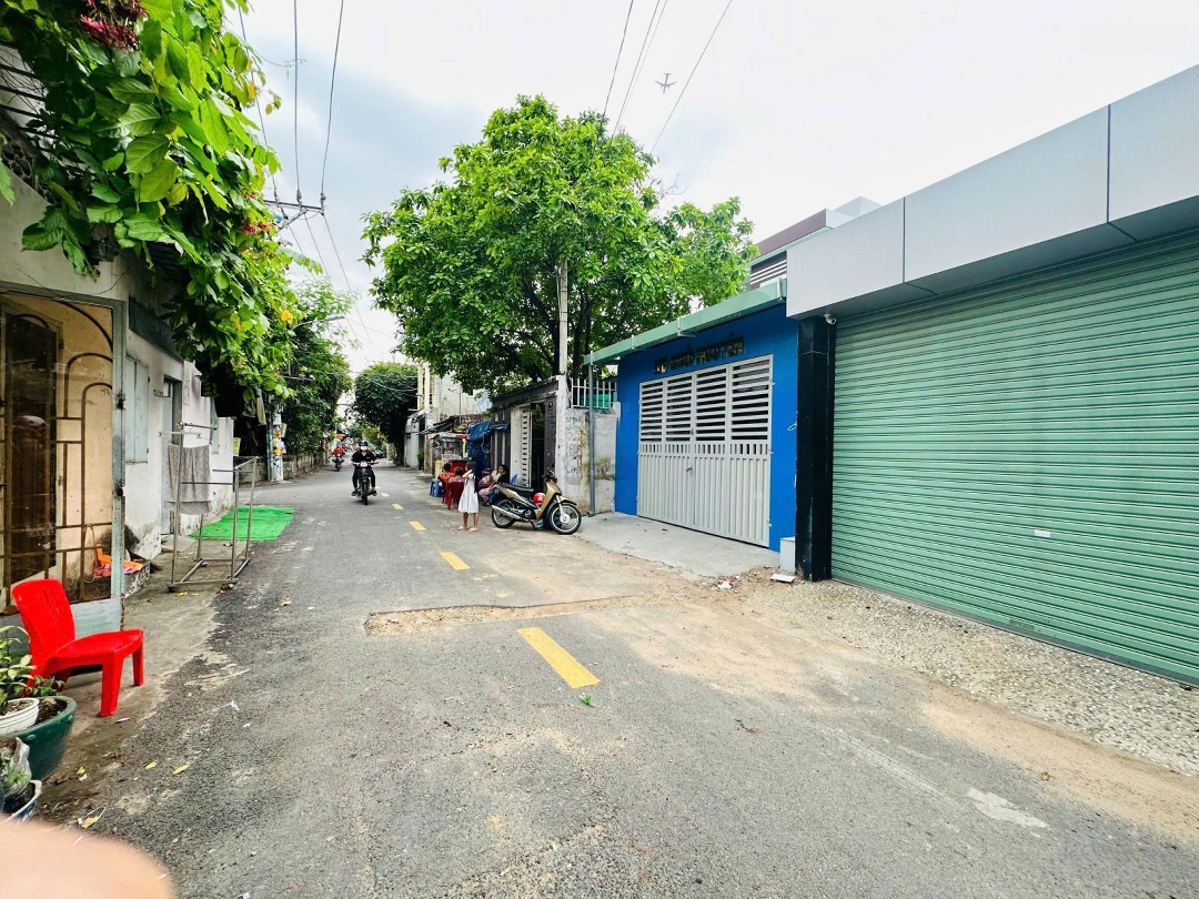 Bán Nhà Mặt Tiền Kinh Doanh 116M2 Ngang 5M Vuông Vức. Vị Trí Nhà Ngay Đại Học Ngân Hàng, Tp Thủ Đức