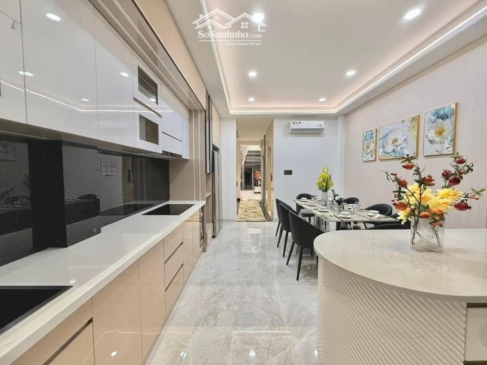 Nhà Siêu Đẹp Sẵn Hợp Đồng Thuê 28 Triệu/Th Đường Cửu Long, P. 2, Tân Bình, 4 Tỷ 550 89M2, Sổ Hồng Riêng