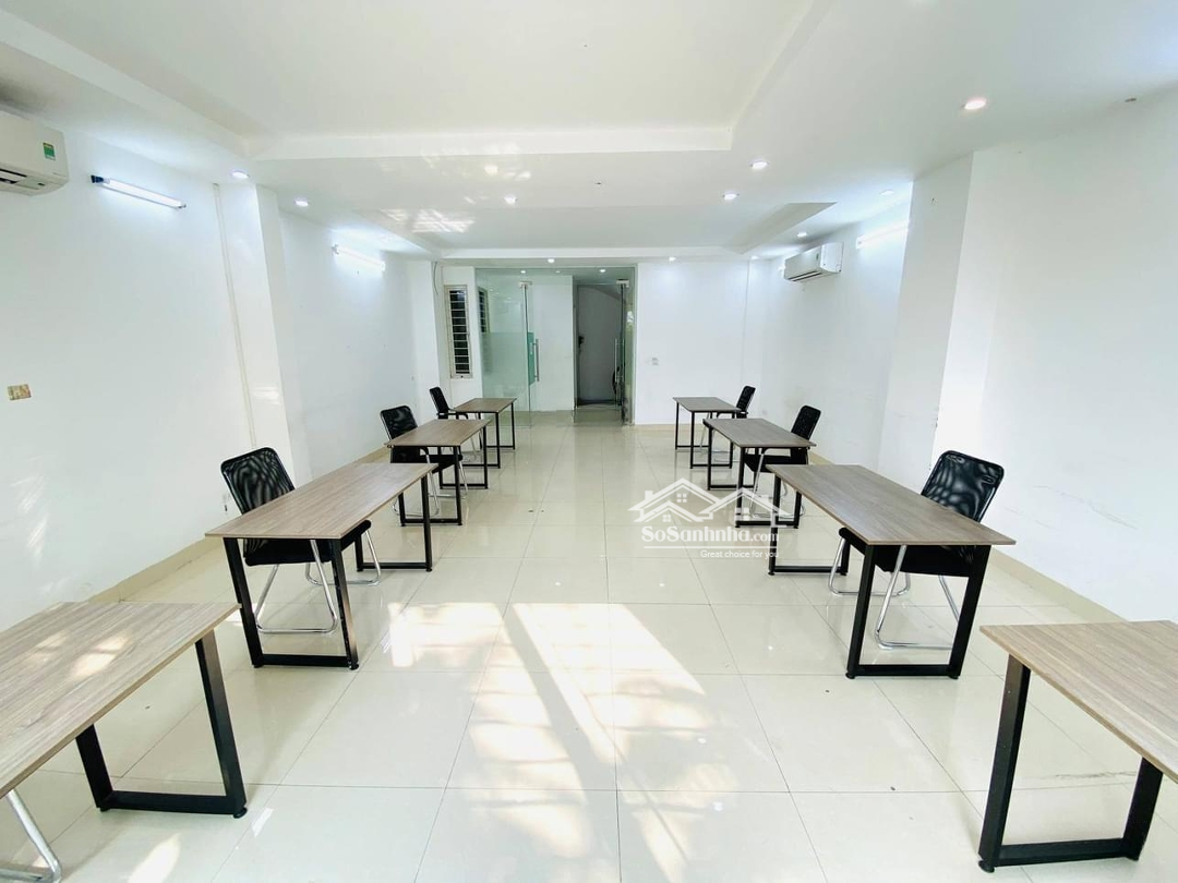 Còn Văn Phòng Cho Thuê Tại Phố Trung Phụng, Đống Đa, Trần Cao, View Thoáng, Thời Gian Thoải Mái.