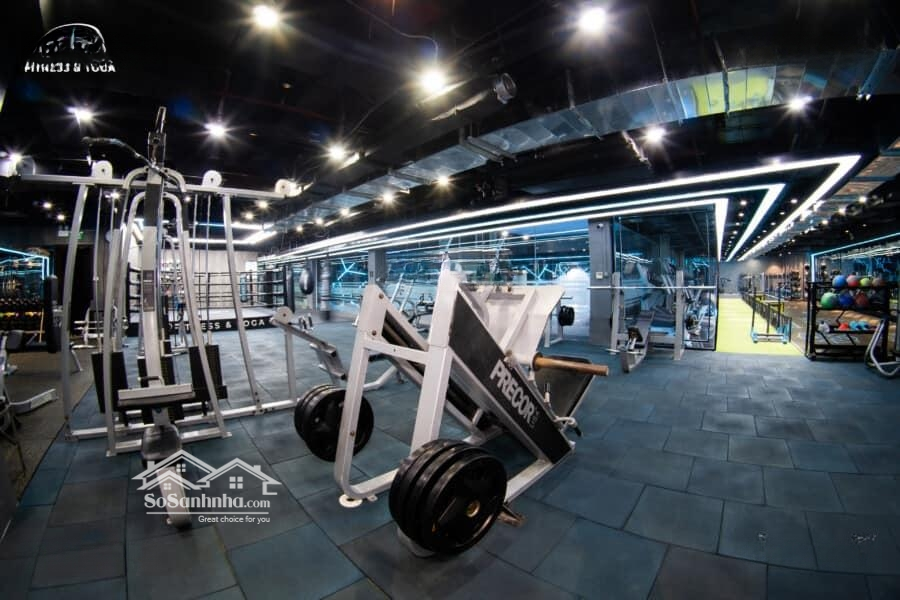 Cho Thuê Mặt Bằng Kinh Doanh Đường Giải Phóng, Vị Trí Đẹp, Dễ Kinh Doanh, 500M2, Mặt Tiền 30M
