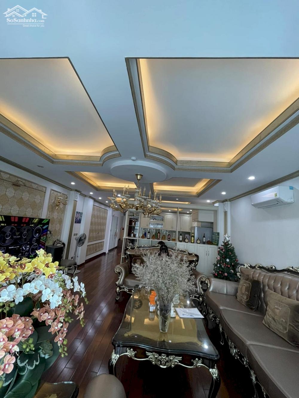 Bán nhà lô góc phố Tam Khương, Đống Đa, ô tô đỗ cửa CCMN 7 tầng 99m2 giá 31 tỷ