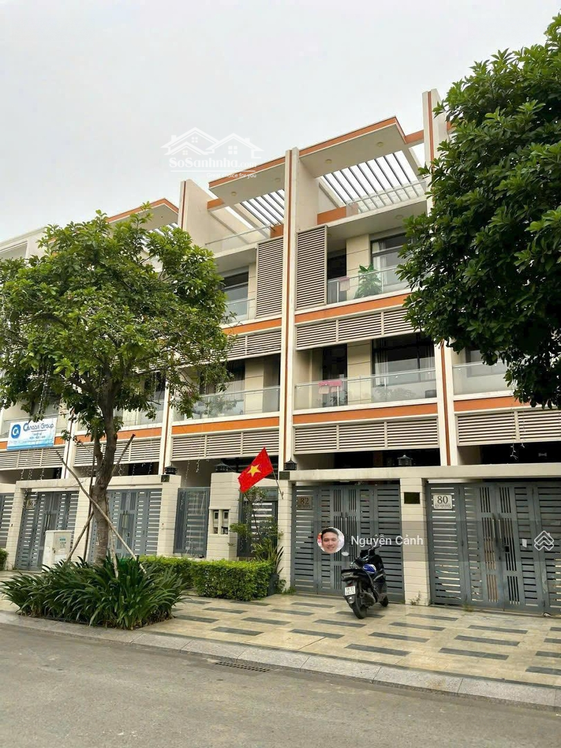 Nhà Nguyên Căndiện Tích5 X 21M,Hầm + 4 Lầu ,Phù Hợp Vừa Làm Công Ty Vừa Ở Tại Vạn Phúc City.