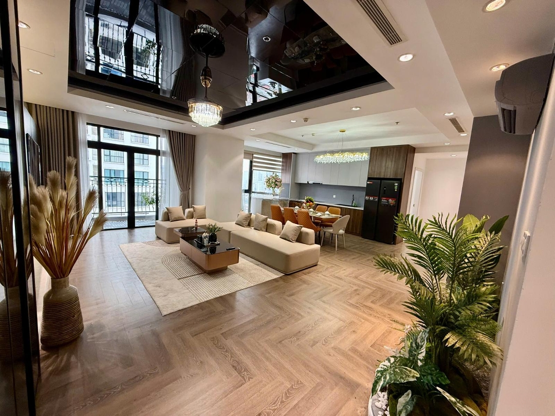 Bán Gấp Căn 170M2 3 Phòng Ngủđầy Đủ Nội Thất Đẹp, Sổ Hồng Sẵn, Có Slot Oto Liên Hệ: 0947795999