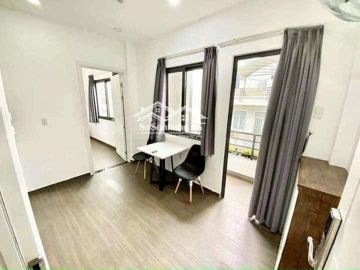 Căn Hộ 1N + Tách Bếp Ban Công Full Nt Gần Hotel New World