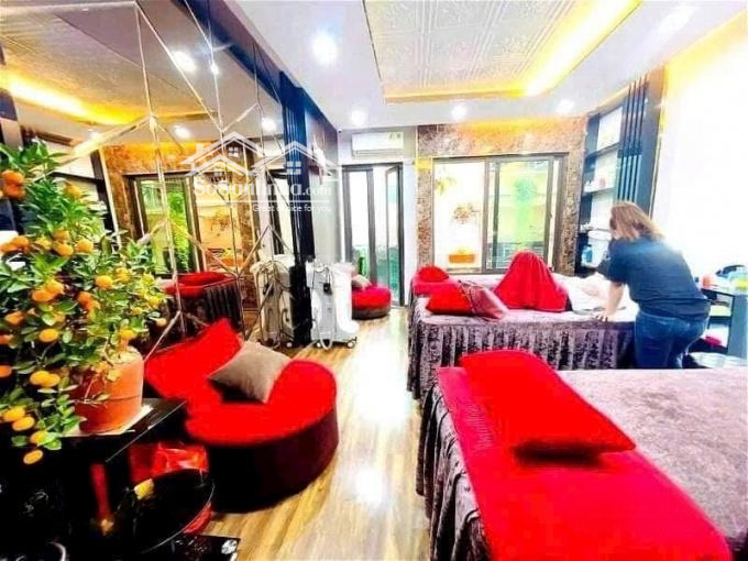 Đầu Tư Gấp! Toà Nhà 7T Thang Máy Nguyễn Chí Thanh, Vị Trí Đắc Địa, Vỉa Hè, 3 Ôtô Tránh, Kd Đỉnh