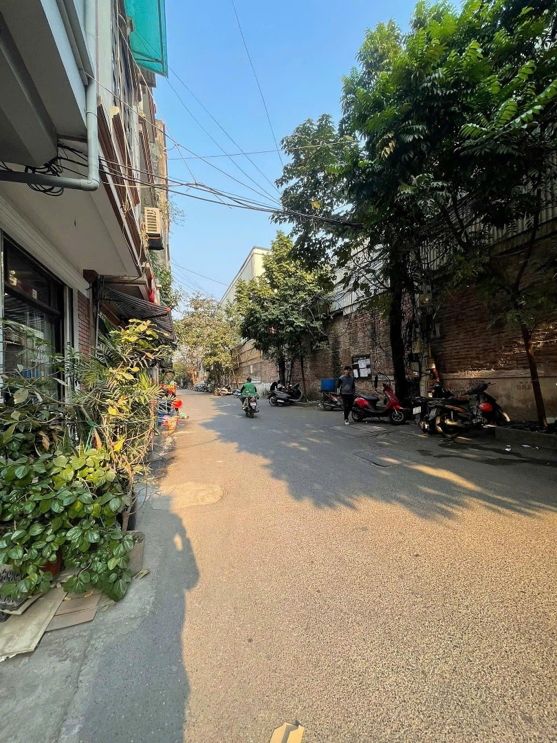 Phố Hạ Đình, Thanh Xuân, Bán Nhà 4 Tầng,Diện Tích45M2 Xmặt Tiền5M, Dòng Tiền Cho Thuê, Gần Ô Tô. Giá Bán 6,4 Tỷ