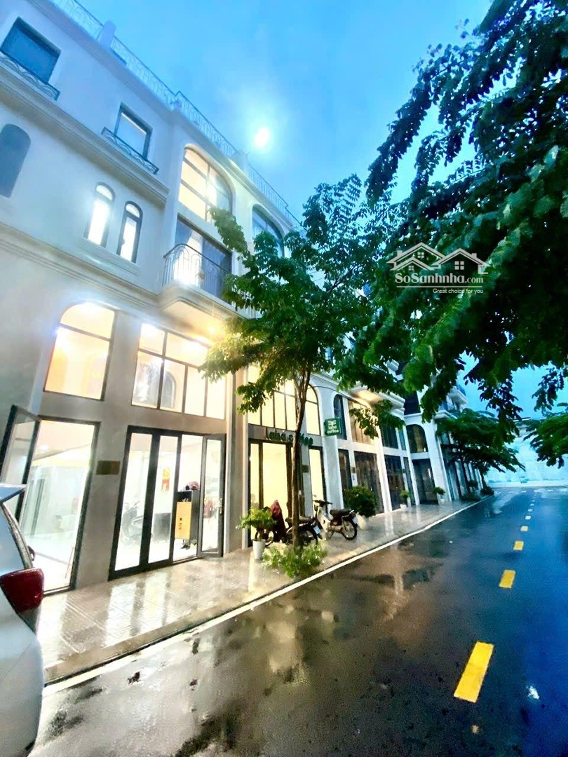 Phố Thương Mại Sen Vàng Sen Vàng Town Là Địa Điểm Đầu Tiên Trong Khu Vực Phát Triển Mô Hình