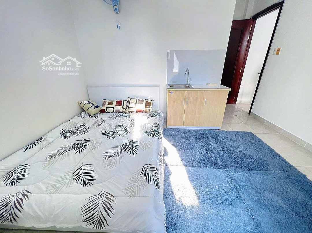 Cho Thuê Phòng Giá Rẻ - Cửa Sổ Ngay Công Viên Hoàng Văn Thụ, Khu Sân Bay