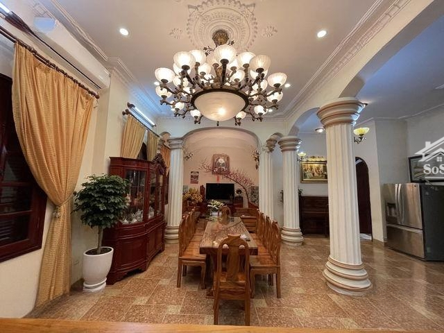 Biệt Thự Đơn Lập 200M, Phố Hoài Thanh- Mỹ Đình, Nam Từ Liêm, View Vườn Hoa, Chỉ Hơn 200 Triệu/M2