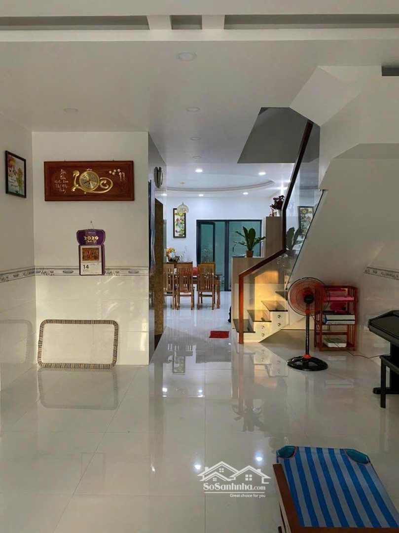 Cần Cho Thuê Nhà Nguyên Căn 1 Hầm 4 Tầng Full Nội Thất Cao Cấp Nhà Đường 20M Kđt Vạn Phúc
