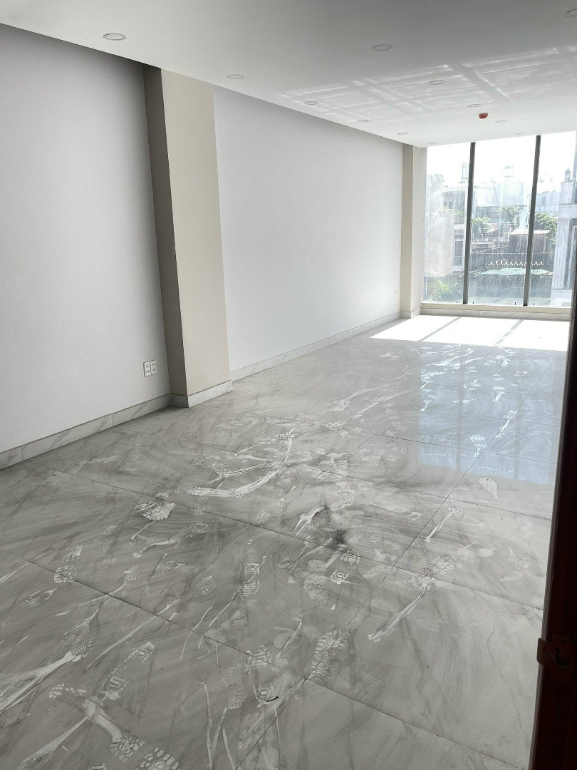 Bán Gấp Nhà Mặt Tiền Châu Thới - Cửu Long, Q. 10, Dt: 15 X 25M, 1 Lầu, Giá Bán Chỉ 62 Tỷ