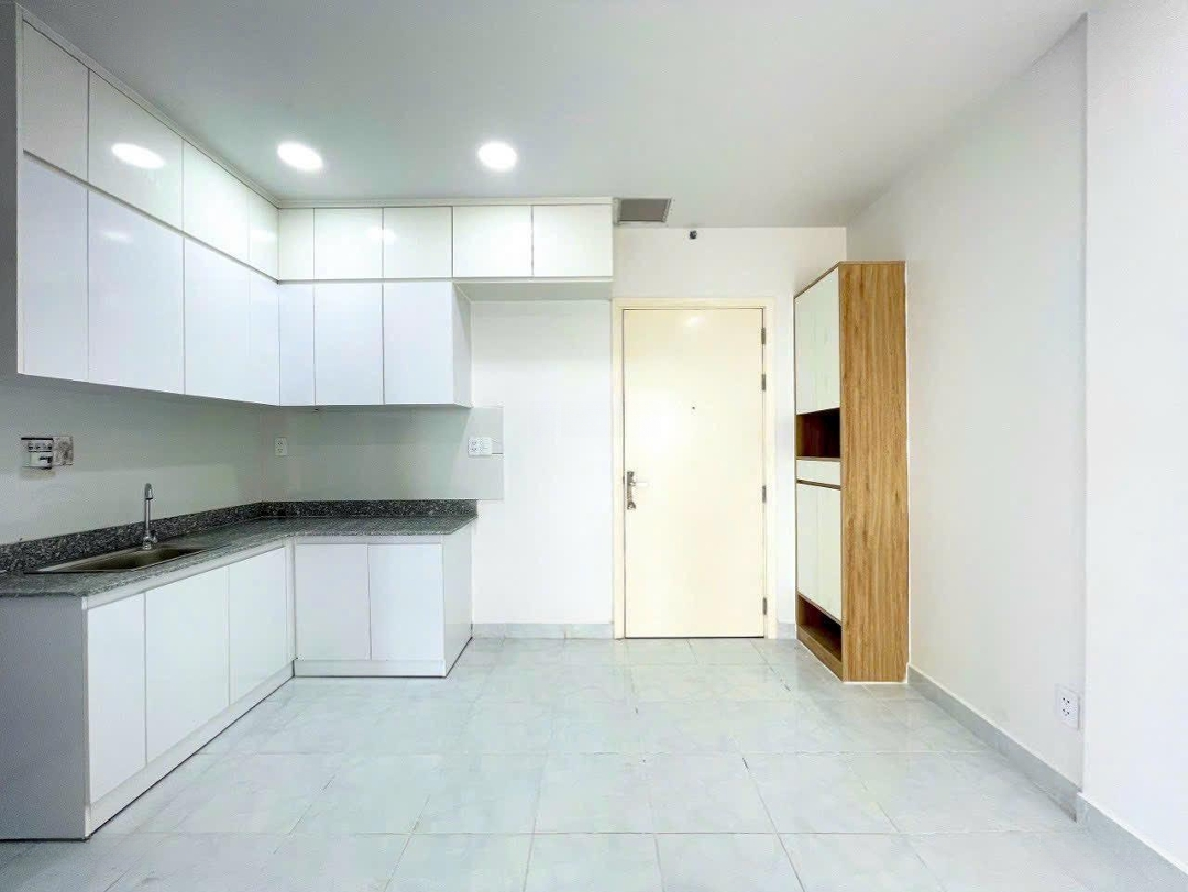 Cho Thuê Căn Gócdiện Tích60M2, Giá 4,8 Triệu/Tháng Tầng 10- Nhà Sạch Sẽ.phí Quản Lý- Gủi Xe Giá Tốt. Ở Liền
