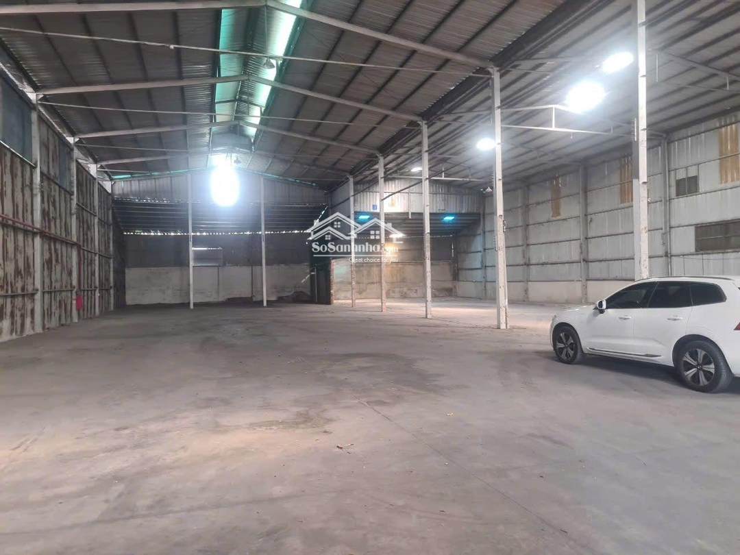 Cho Thuê Xưởng Thuận An Bd. Giáp Hcm Diện Tích: 2000M Giá: 80K/M Pccc, Xe Container