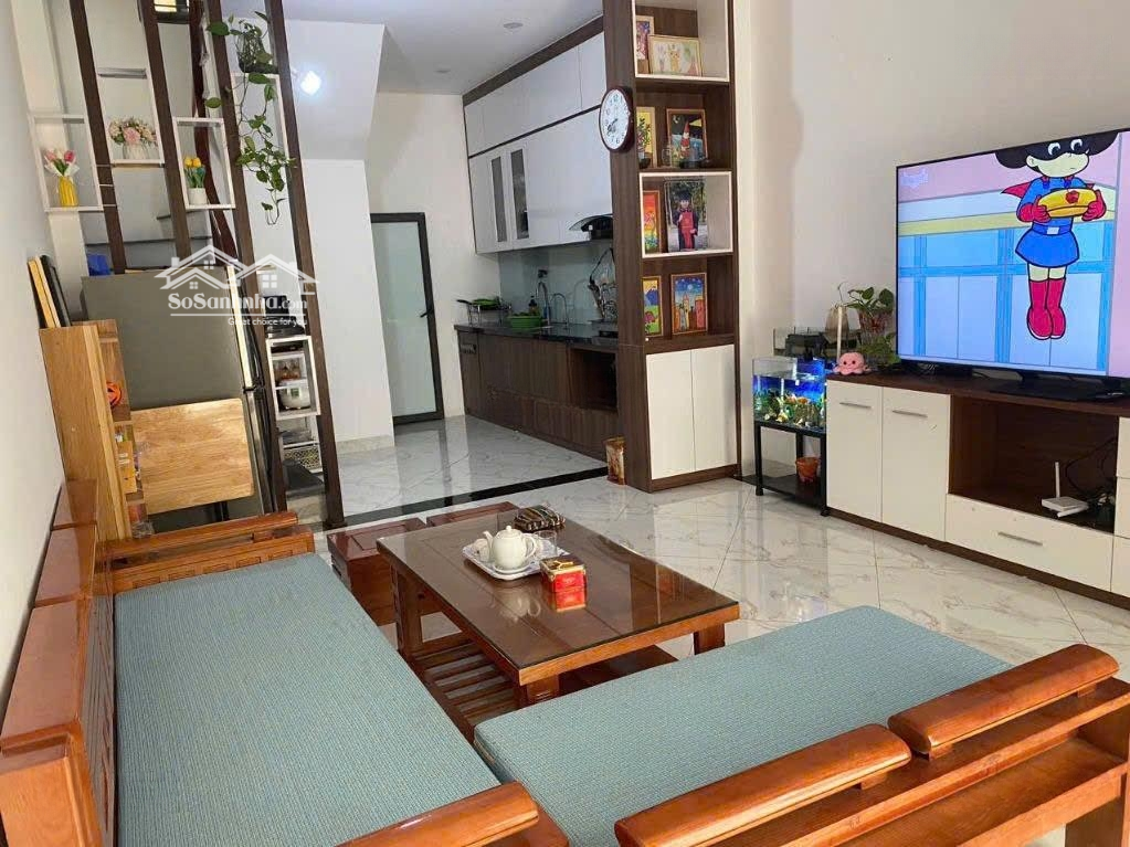 Nhà 5 Tầng_ Giáp Thiên Đường Bảo Sơn_ Ô Tô Cách 10M