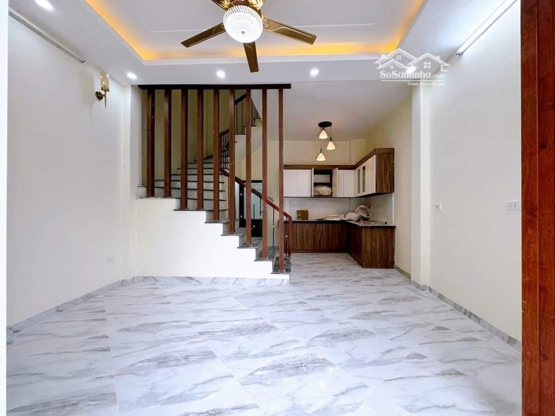 Cần Bán Nhà Ở Phố Dịch Vọng Hậu, Cầu Giấy 50M2, 5 Tầng, 7.2 Tỷ