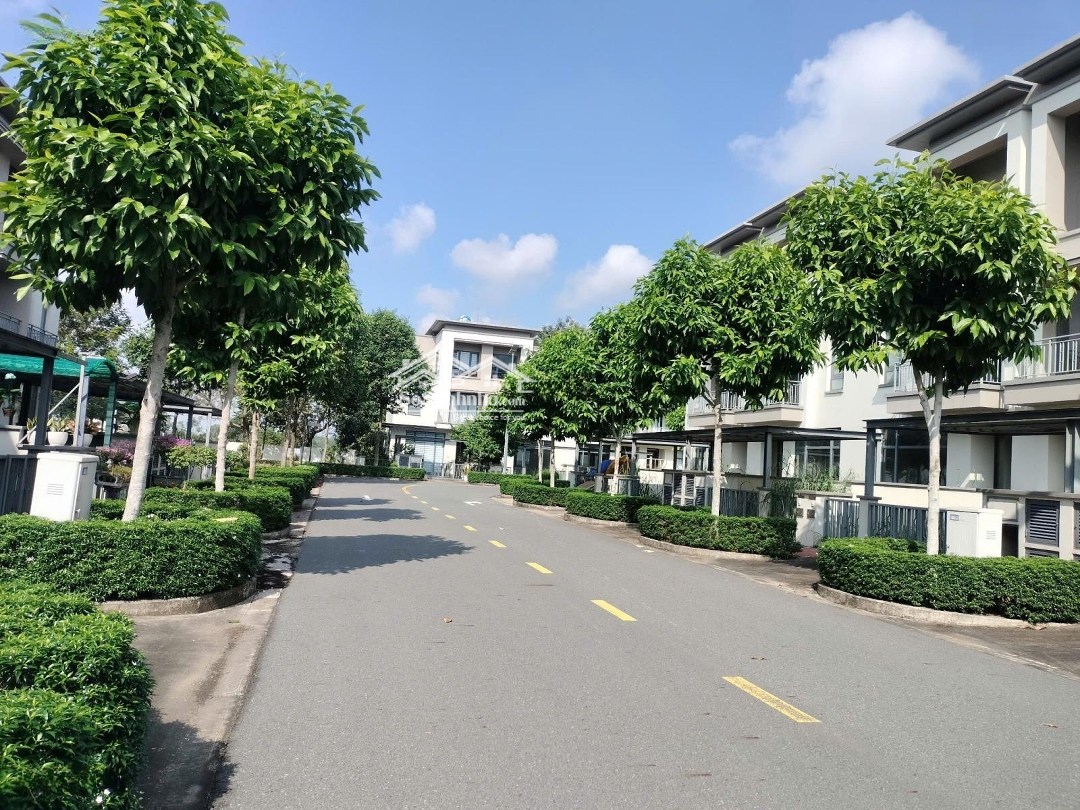 Bán Căn Góc Big Townhouse 144,5M2 Vị Trí 3 Mặt Thoáng