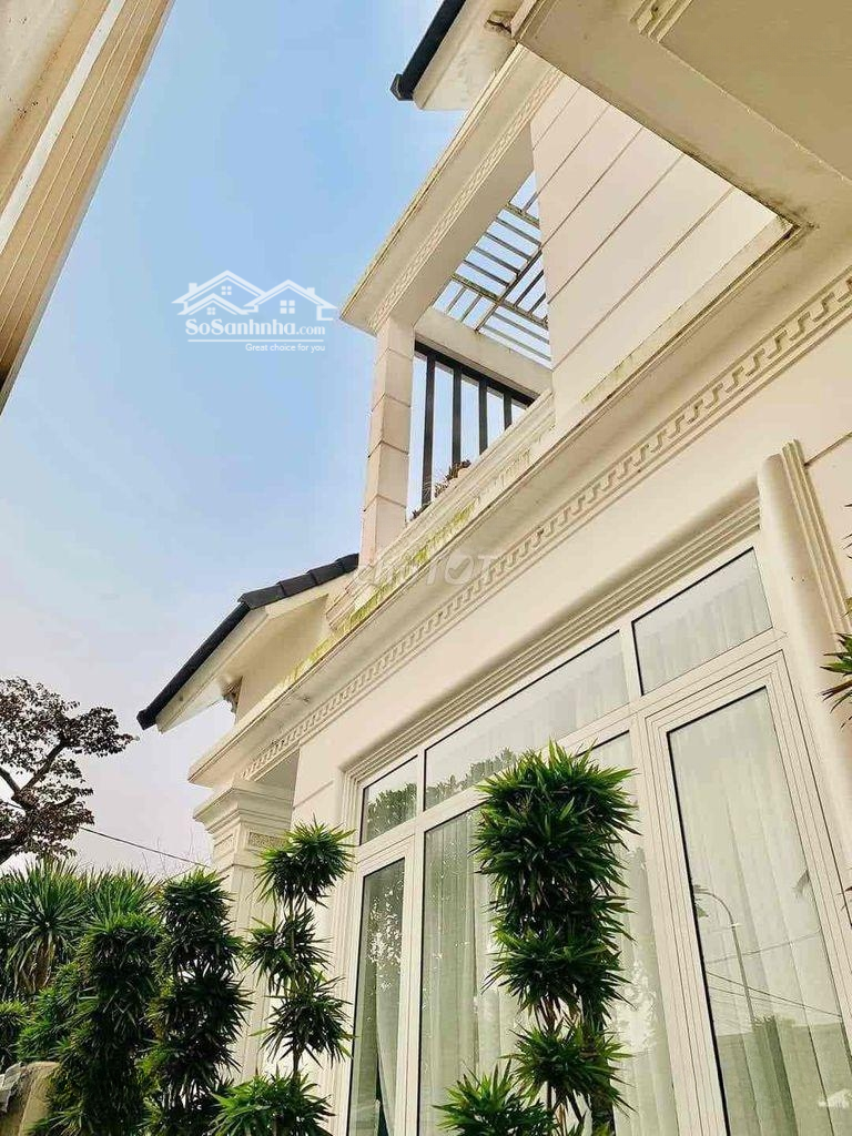 Bán Nhà Mặt Tiền Lầu 1 Châu Thới P.15, Q.10 (Dt:15X25) Sân Riêng 100M2 Giá Bán 26 Tỷ Thương Lượng