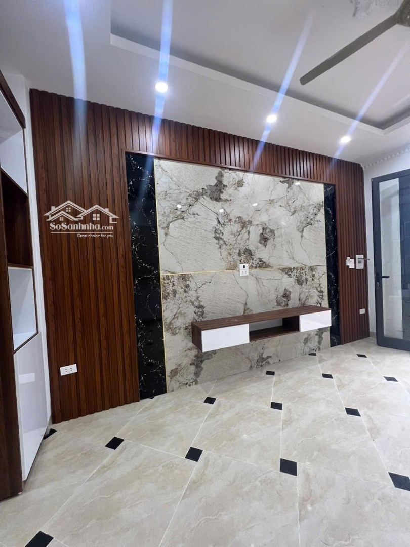 Yên Lũng, An Khánh, Thuận Tiện Ra Vào Cao Tốc, Nhà Mới Tinh 31M2, 5 Tầng Đẹp Không Tì Vết, 4, X Tỷ