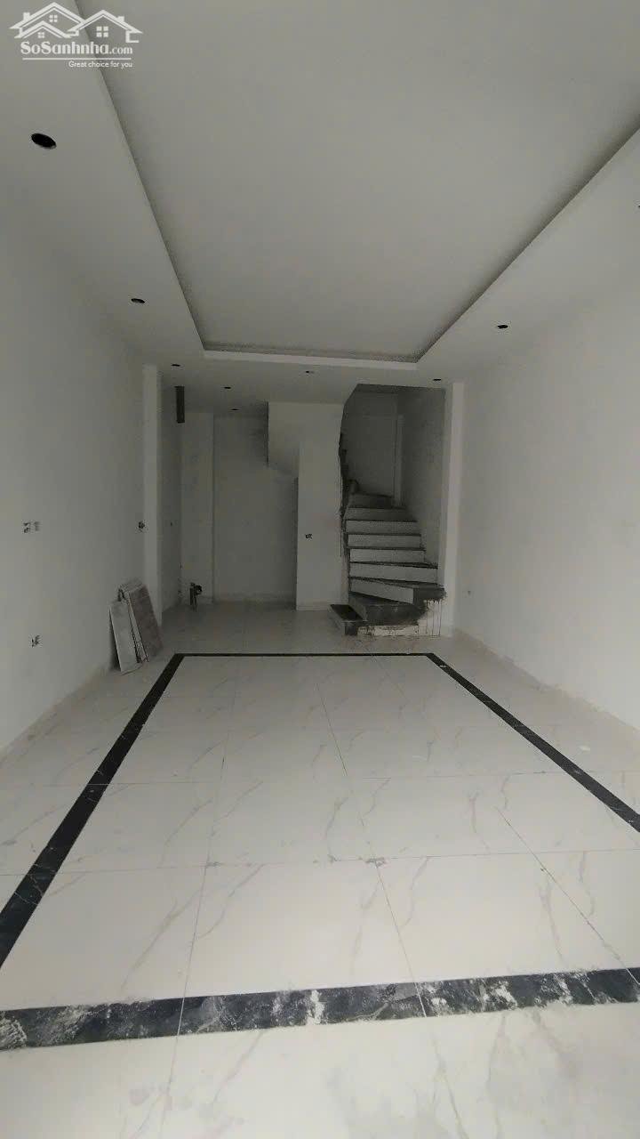 Bán nhà Phụng Châu, Chương Mỹ, cách Đại học Thể dục Thể Thao 150m, DT 33m2 4 tầng giá 2,95 tỷ LH 0942.193.386