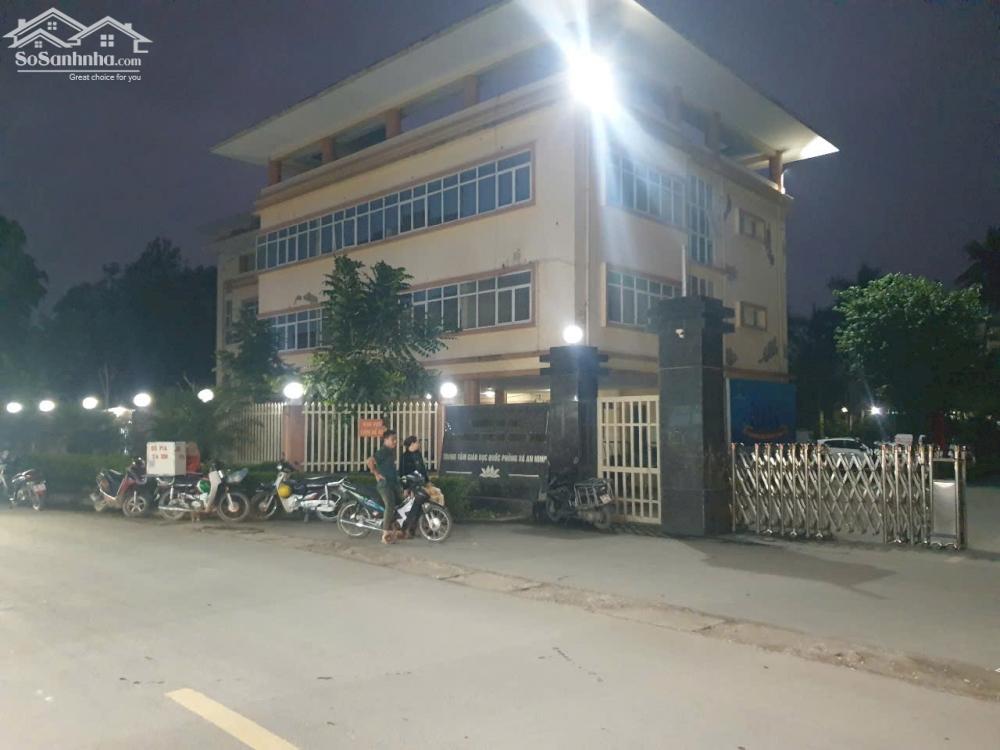 Bán nhà Phụng Châu, Chương Mỹ, cách Đại học Thể dục Thể Thao 150m, DT 33m2 4 tầng giá 2,95 tỷ LH 0942.193.386