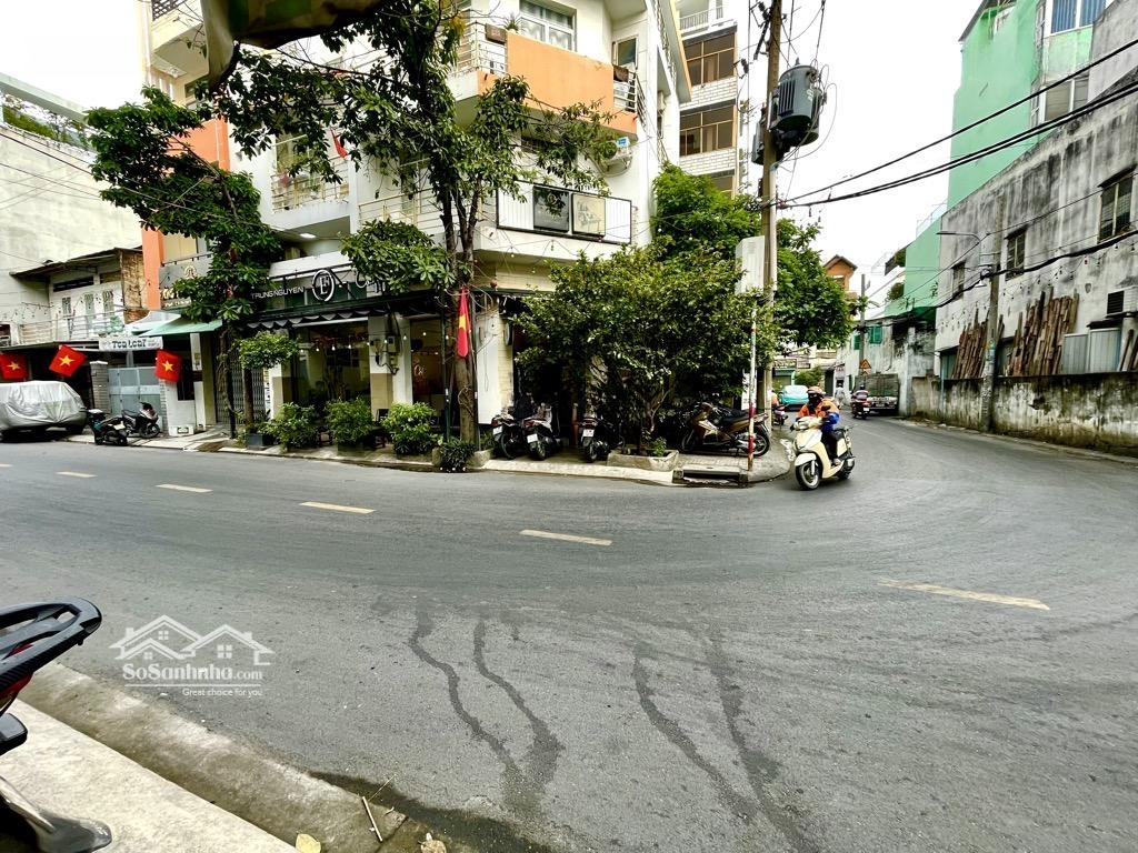 Bán Nhà Hẻm 173 Khuông Việt, Tân Phú - 226M2 ( 8,2 X 28M) Cấp 4 Tiện Xây Mới 8 Tầng - 17,5 Tỷ Tl