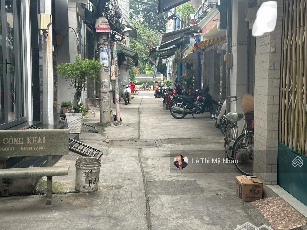 Quận 6 - Diện Tích : 4.25 X 9.6M Nở Hậu
Giá Bán : 5.4 Tỷ