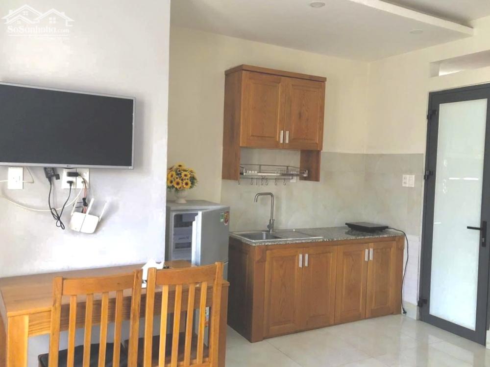 Căn hộ cửa sổ trời, full nội thất, bếp riêng cho thuê tại quận 3