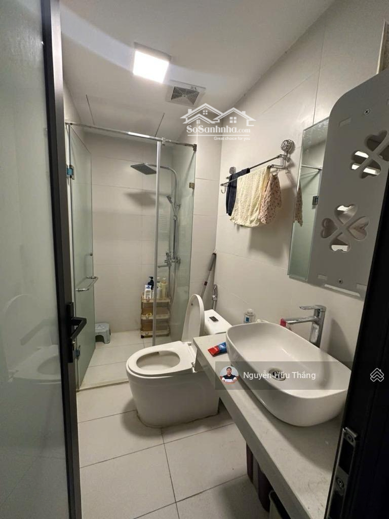 Nhà Đẹp 4 Ngủ, Đủ Công Năng, Thiết Kế Hiện Đại, Cạnh Đường Đang Mở Rộng, Hàng Xóm Homeland