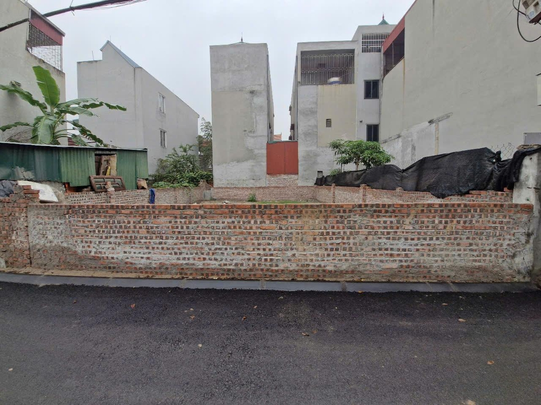 Bán Đất 130M2,Mặt Tiền9M Tại Văn Thượng, Xuân Canh, Gần Vinhomes Cổ Loa, Giá Bán 14 Tỷ