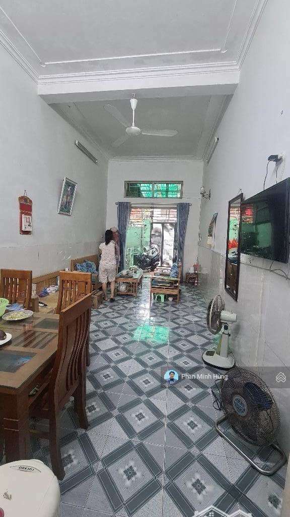 Bán Nhà Tứ Liên, Cực Hiếm Có, Gần Oto, 66M2, 8.8 Tỷ