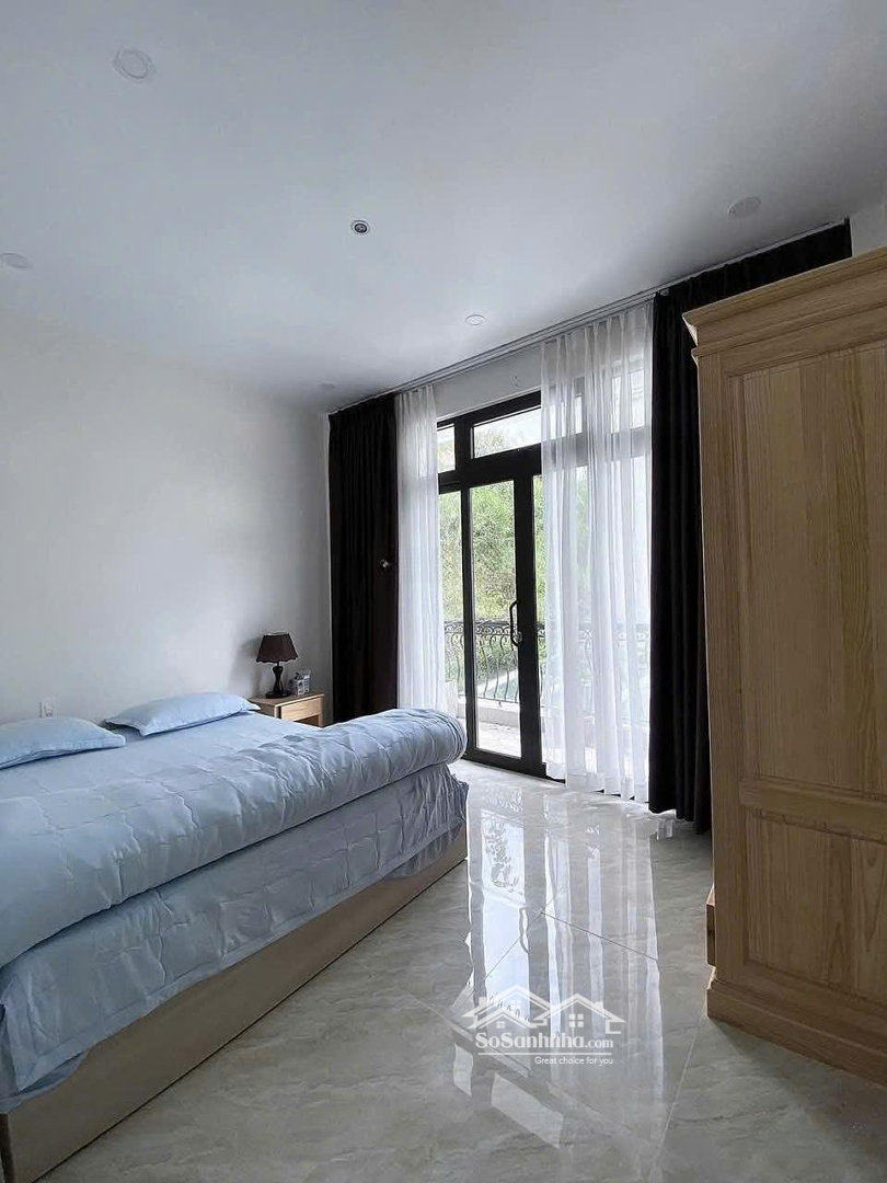 Bán Nhà Phố Hẻm Ô Tô Lớn Đường An Sơn