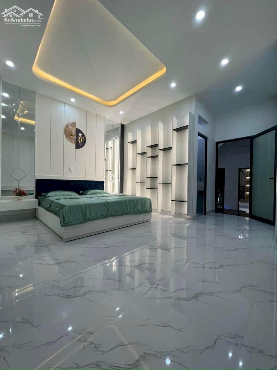 Nhà khu sang hẻm 149 Bành Văn Trân - DT chuẩn 4 x 14m, 5 tầng, giá: 11.5 tỷ TL