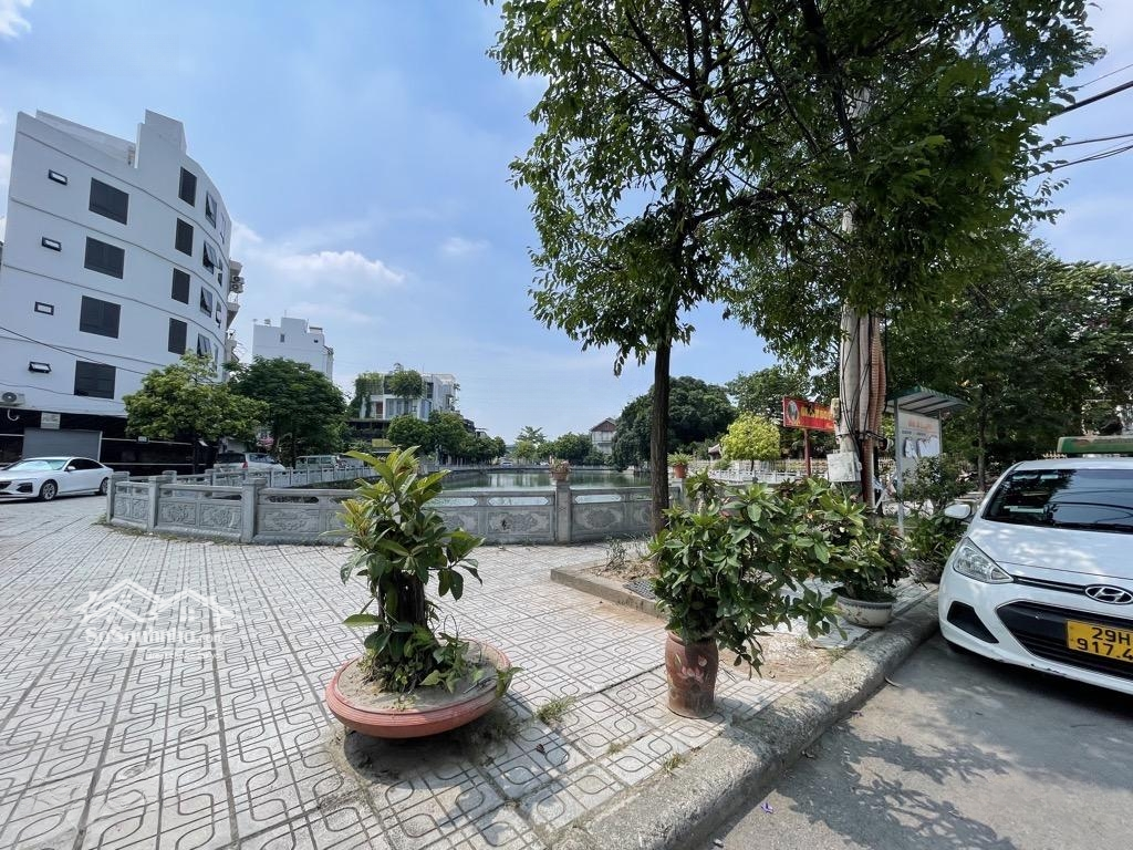 Đất Đức Diễn, Mặt Ngõ, View Hồ, Otto Tránh, Kinh Doanh Đỉnh, 76M2 Giá Bán 13.5 Tỷ