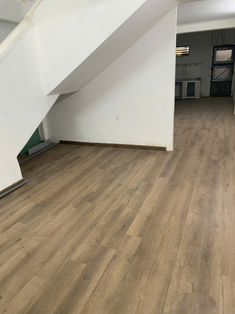 Cho Thuê Nhàmặt Tiềnphạm Văn Chí P. 8 Quận 6 Giá Bán 18 Triệu 80M2