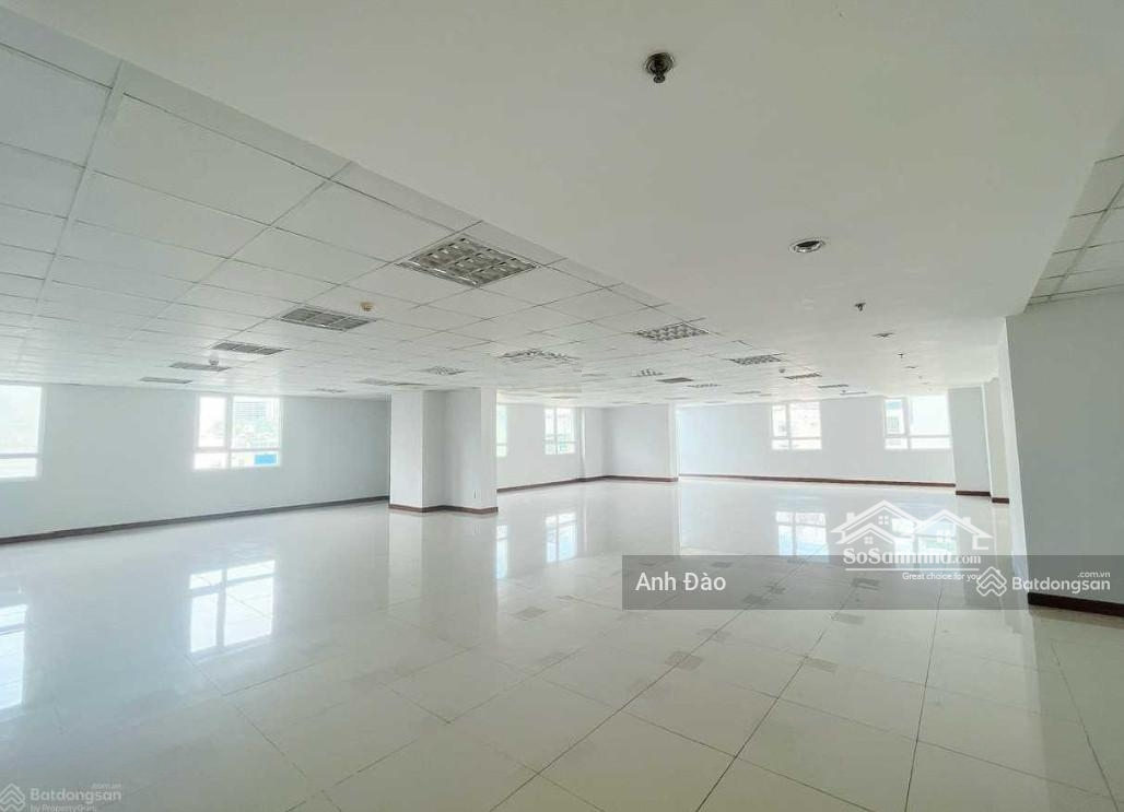Cho Thuê Tòa Nhà Siêu Đẹp Ngay Vòng Xoay Phú Lâm Quận 6 Mặt Tiền Nguyễn Văn Luông