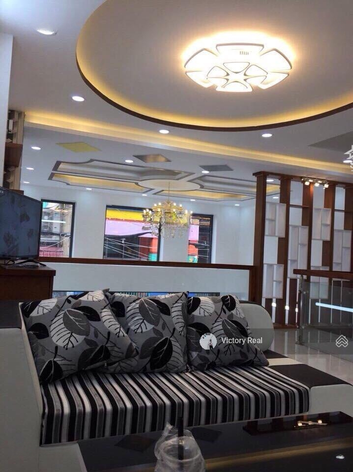 Bán Nhàhẽm Xe Hơi8M Khu Biệt Thự 149 Bành Văn Trân - Dt: 4.9 X 12M (Cn 57M2). 6 Tầng - Giá: 10.5 Tỷ Tl