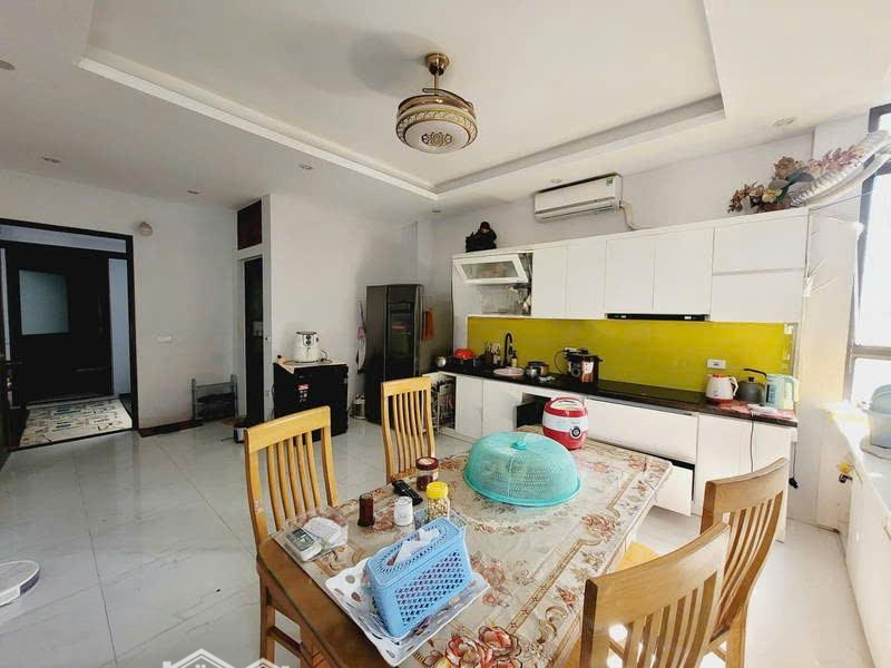 Bán Nhà Ngõ 6 Mạc Thái Tổ, Cầu Giấy, 78M2, Ô Tô, Thang Máy, 7 Tầng, Kinh Doanh, 28 Tỷ