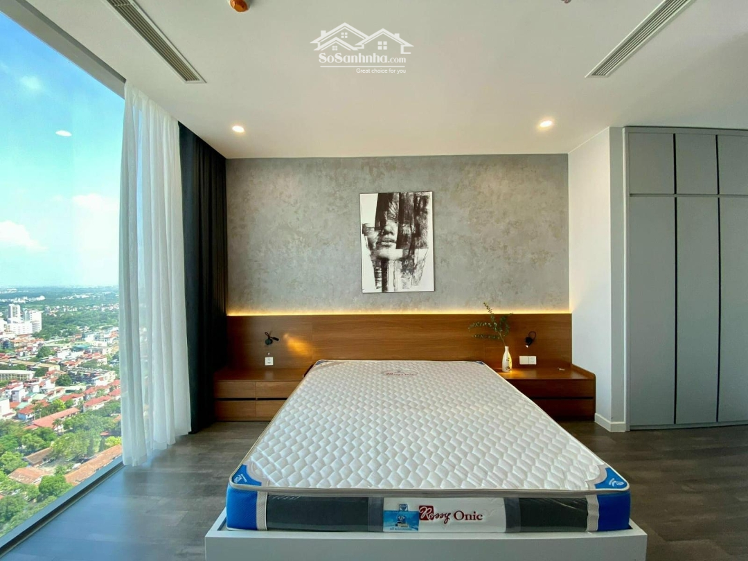 Bán Căn Hộ 3Pn 2 Vệ Sinh Diện Tích 91.5M2, Trục 06, Tầng Đẹp,Full Nội Thất Ban Công Đông Bắc Tại The Nine