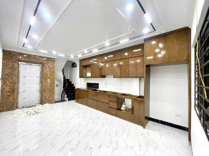 Bán Nr Mới 6 Tầng Thang Máy 42M2 Phố Văn Cao, 20M Ra Ô Tô Chỉ 11,4 Tỷ. Liên Hệ: 0392863486.
