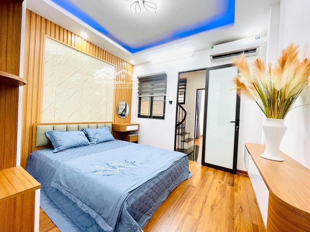 Bán Nhà Riêng Tại Đại La, Hai Bà Trưng 35M2 3.98 Tỷ Lô Góc 3 Thoáng Gần Phố