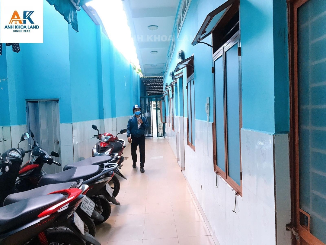 Bán Nhà 215M2 Ngang 8M Có 21 Căn Hộ Dịch Vụ, Kế Bên Đại Học Ngân Hàng, P. Linh Chiểu, Tp Thủ Đức